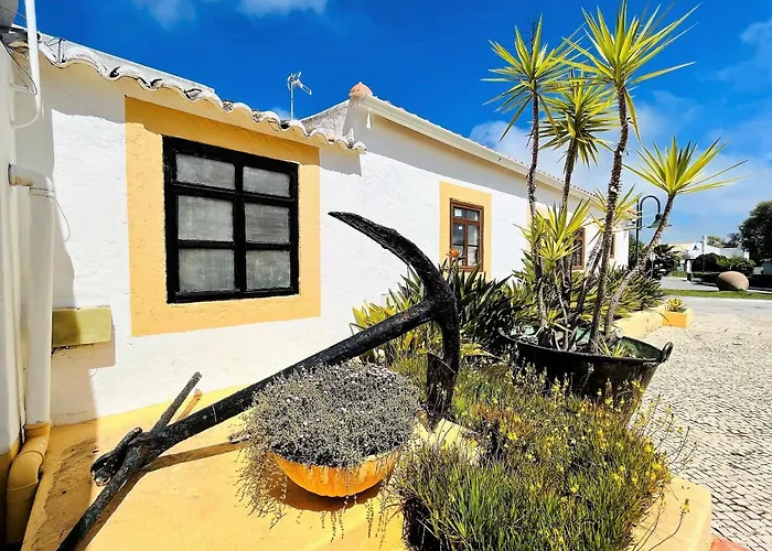 House Pedras D'el Rei * Santa Luzia (Tavira)